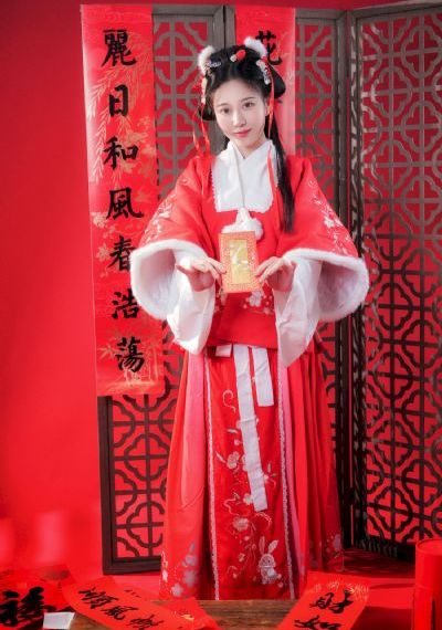 国产成人免费av片_高清免费全集观看