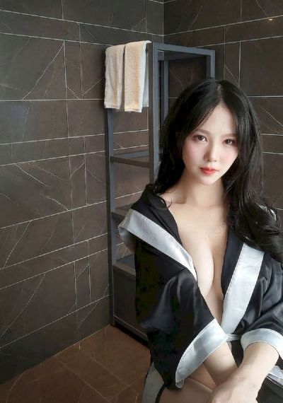 日韩少妇一级牲交吃奶_无删减完整版在线观看
